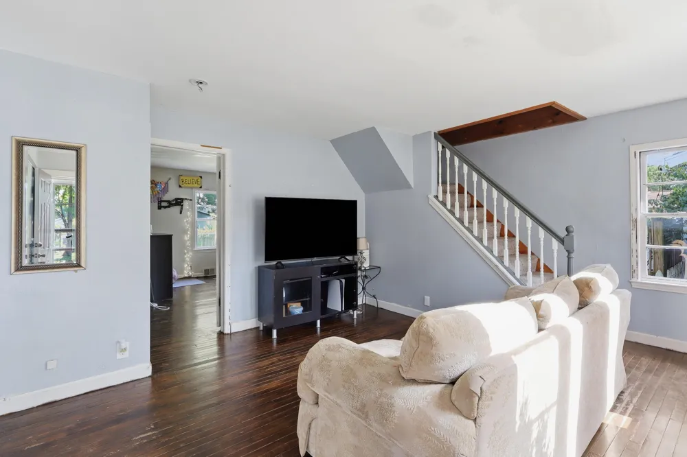 617 East Street Three Rivers, MI 49093