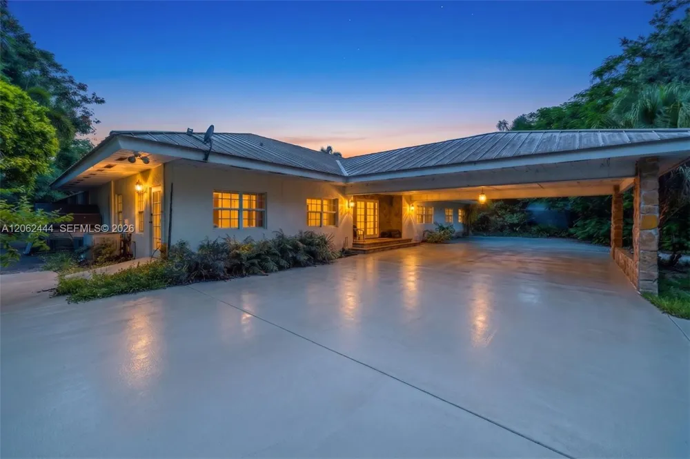 26500 SW 217th Ave Homestead, FL 33031
