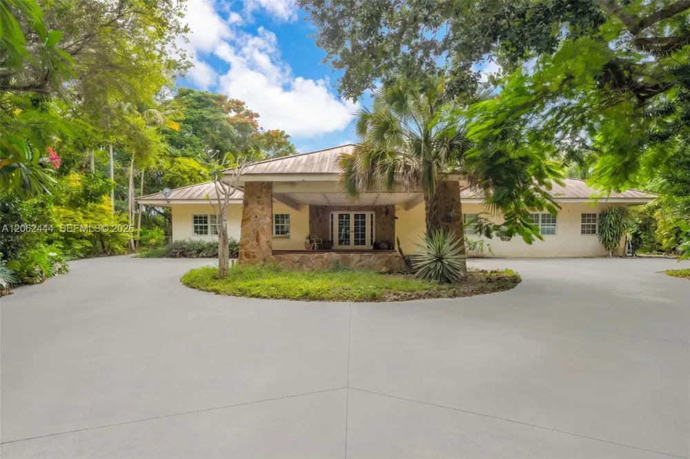 26500 SW 217th Ave Homestead, FL 33031