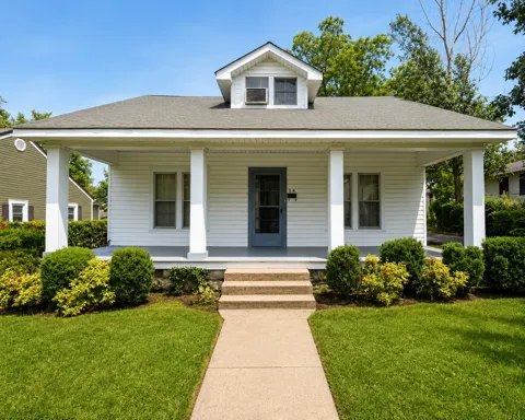 304 Morgan Ave S