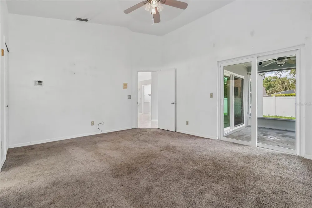 4133 BARRET AVENUE Plant City, FL 33566