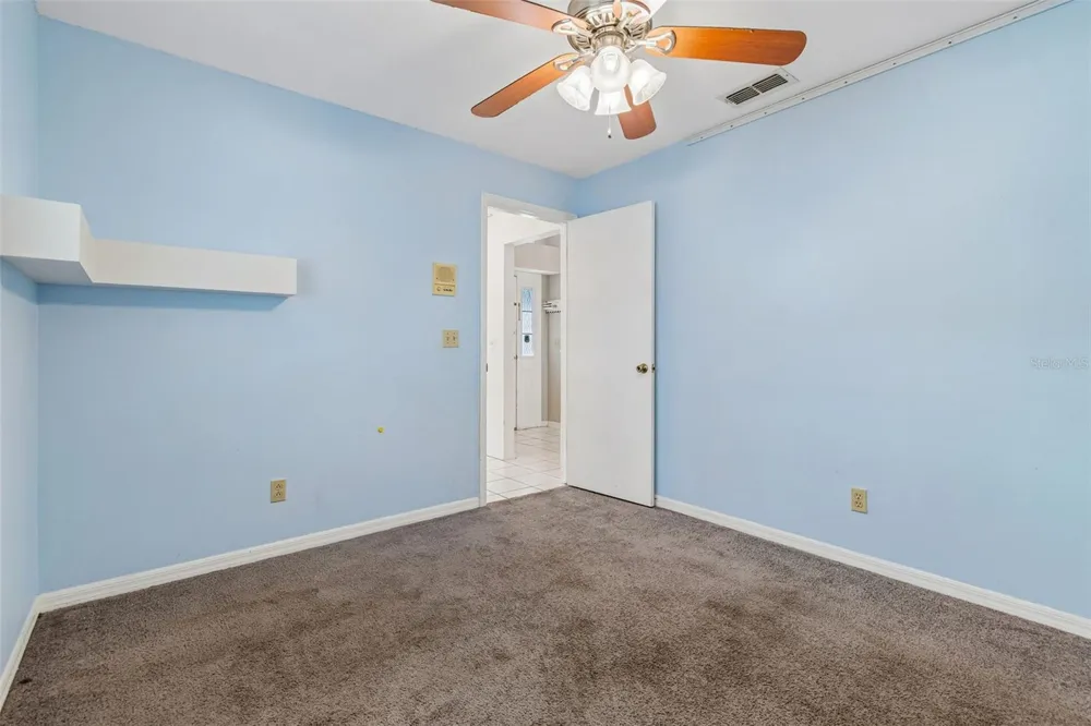 4133 BARRET AVENUE Plant City, FL 33566