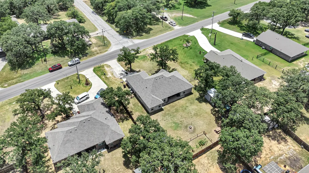 917 E 3rd Street Springtown, TX 76082