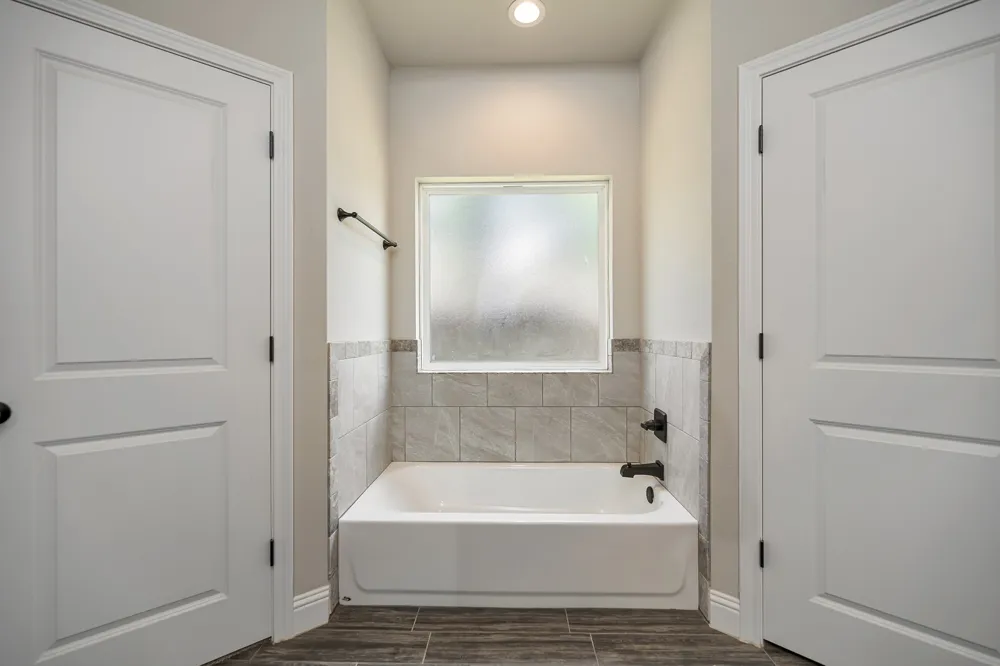 917 E 3rd Street Springtown, TX 76082