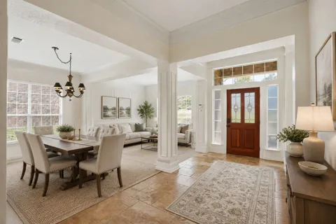 6613 Barclay Lane