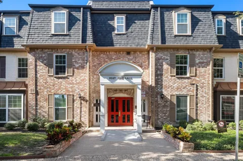 353 Post Oak Lane #729