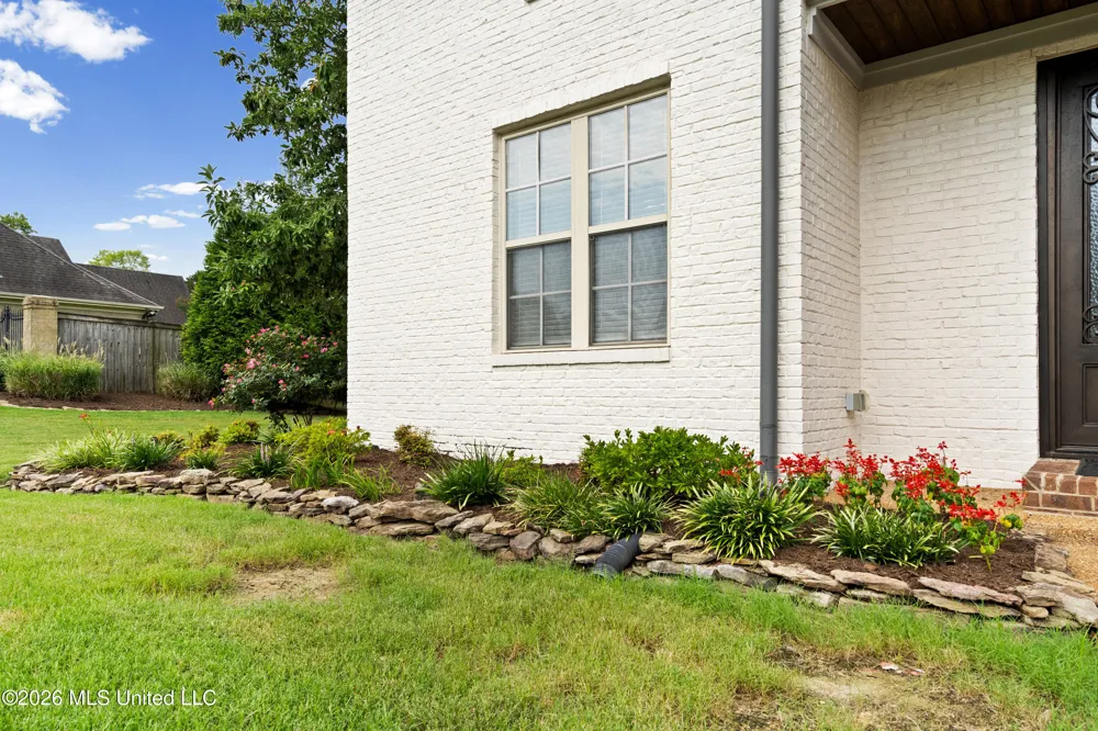 2157 Hemmingway Drive Nesbit, MS 38651