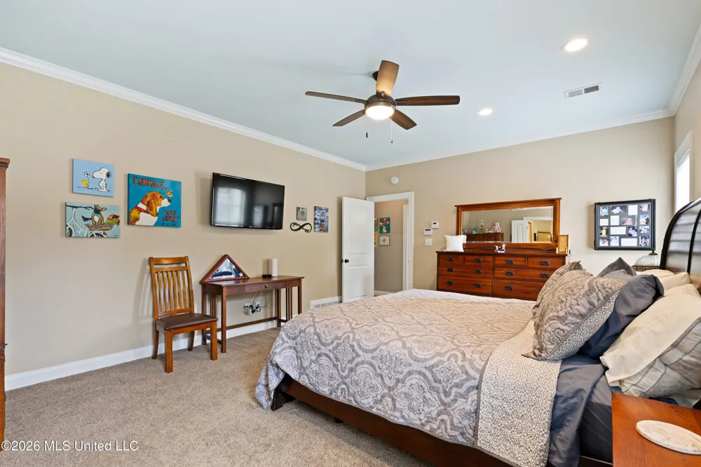 2157 Hemmingway Drive Nesbit, MS 38651