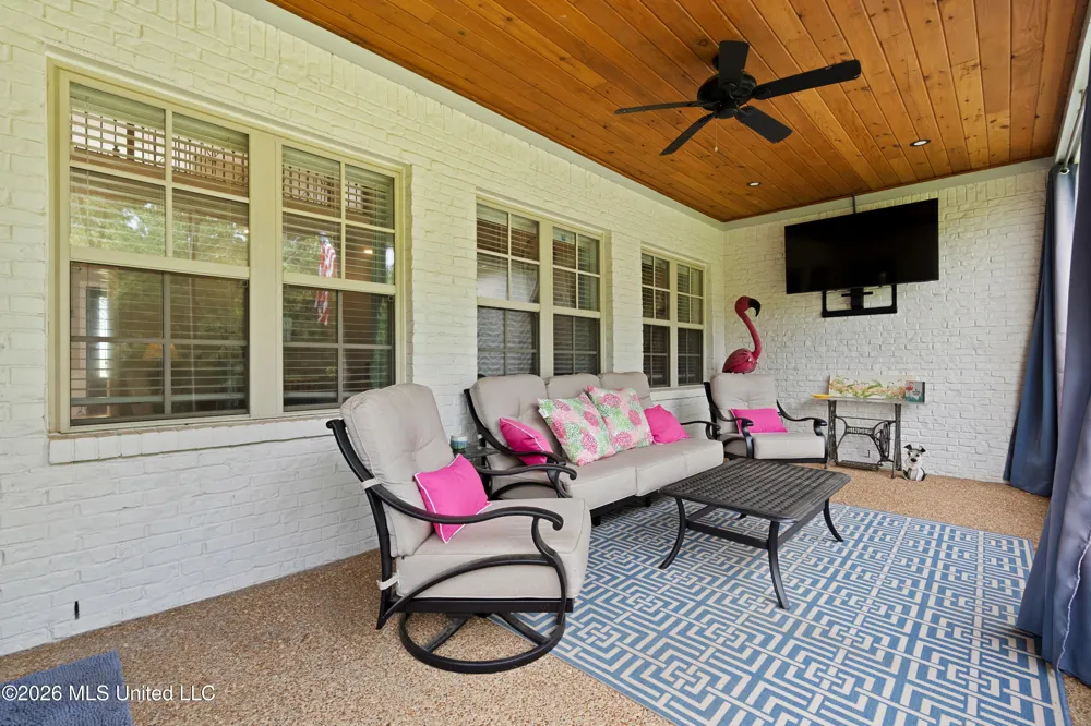 2157 Hemmingway Drive Nesbit, MS 38651