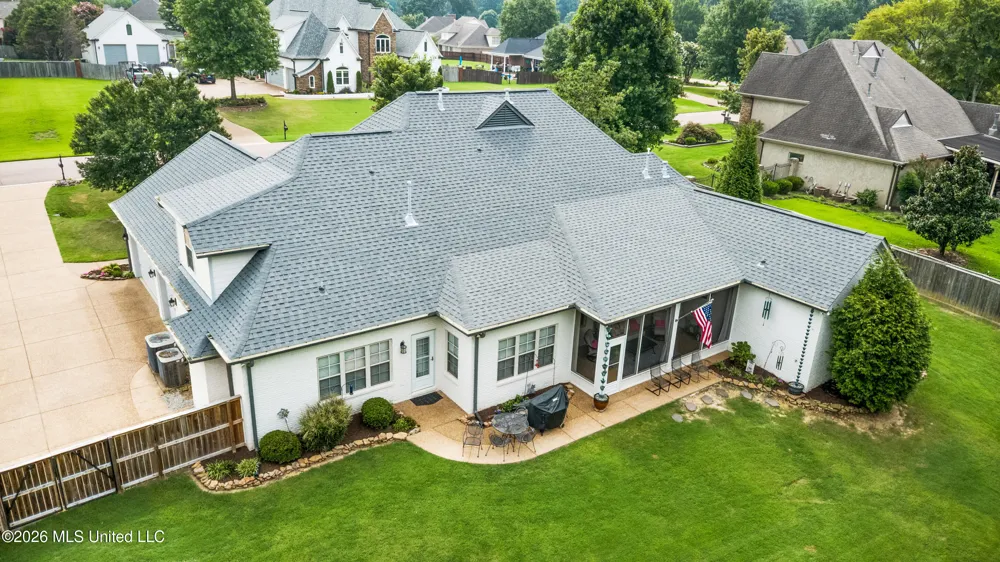 2157 Hemmingway Drive Nesbit, MS 38651