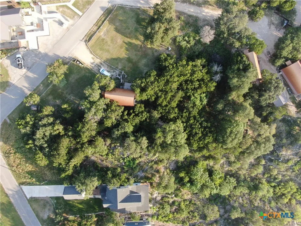 2111 Lakeview Drive Canyon Lake, TX 78133