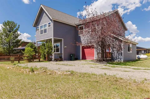 1479 Hills Circle