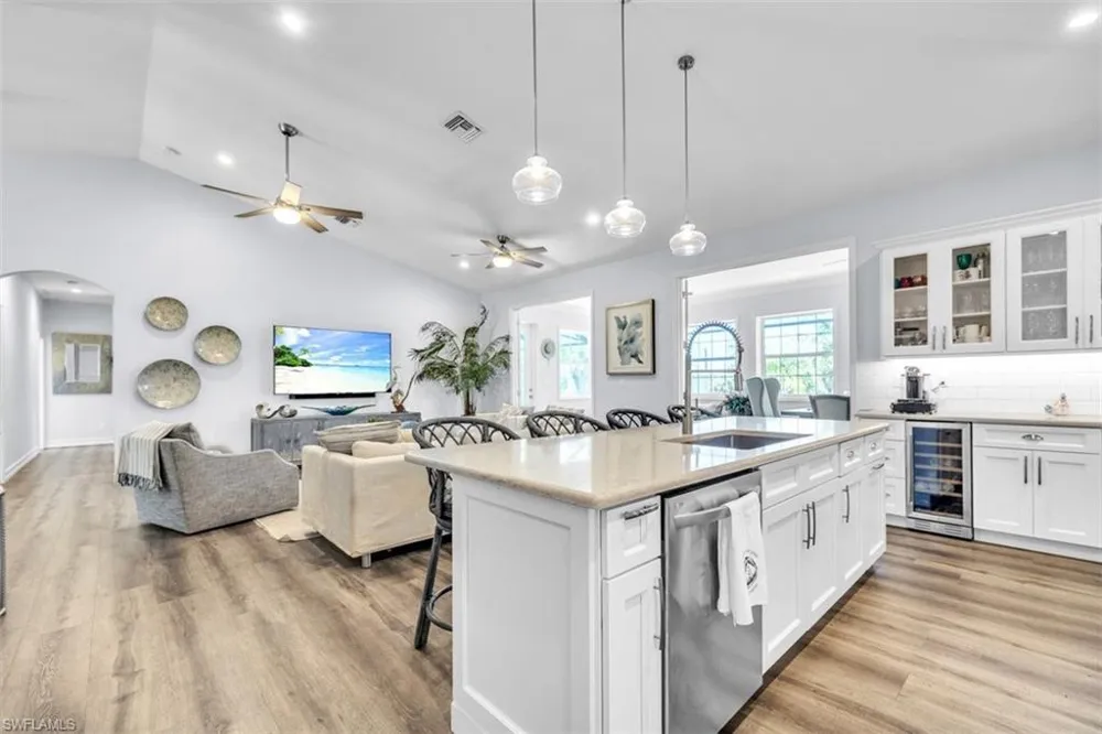 9277 Belding Drive Sanibel, FL 33957