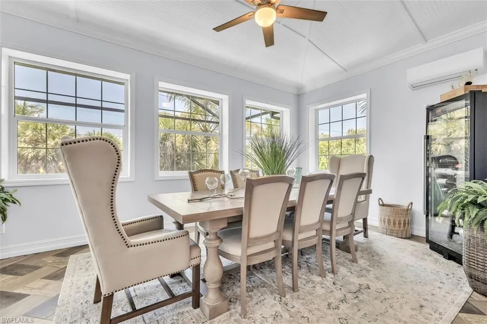 9277 Belding Drive Sanibel, FL 33957