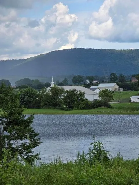 1 Spring Lake Drive Dunlap, TN 37327