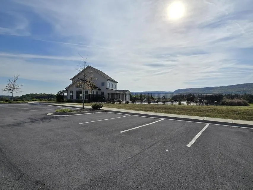 18 Farmview Way Dunlap, TN 37327
