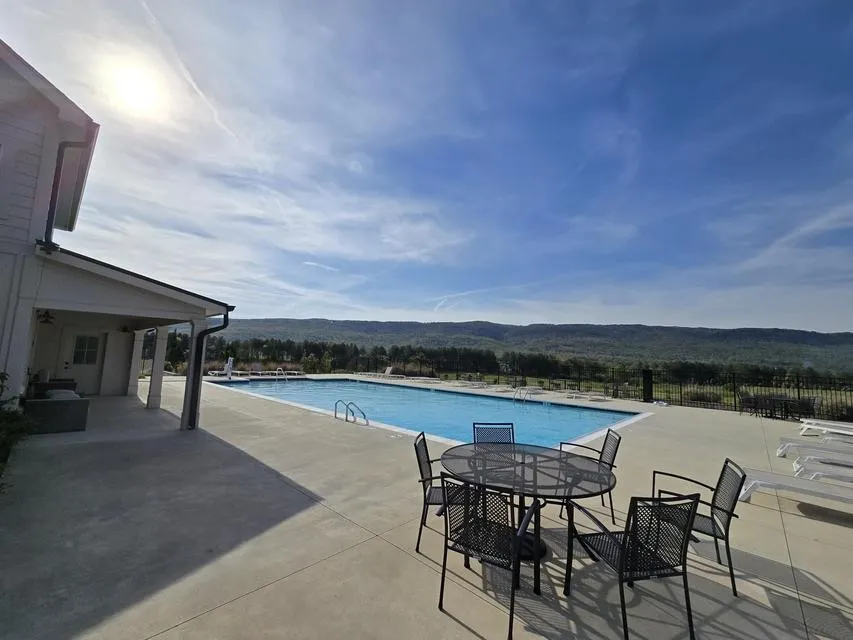 18 Farmview Way Dunlap, TN 37327