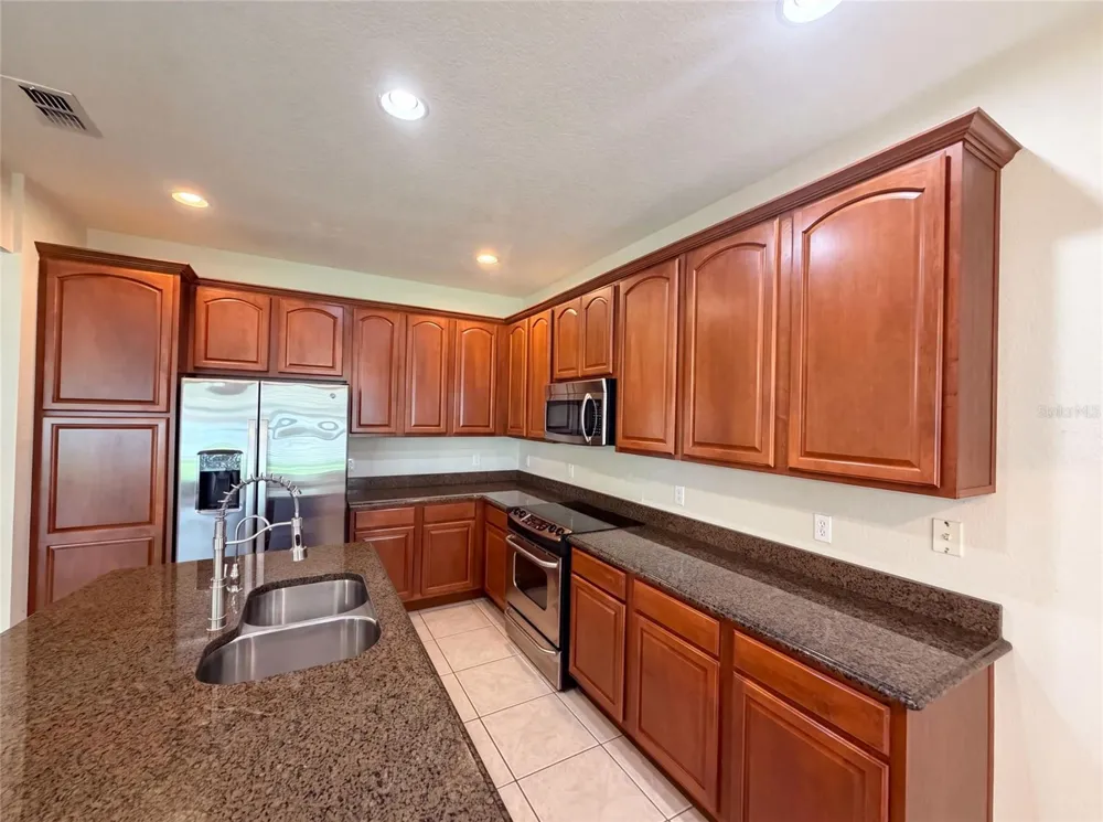 13228 ROSKIN LANE Windermere, FL 34786