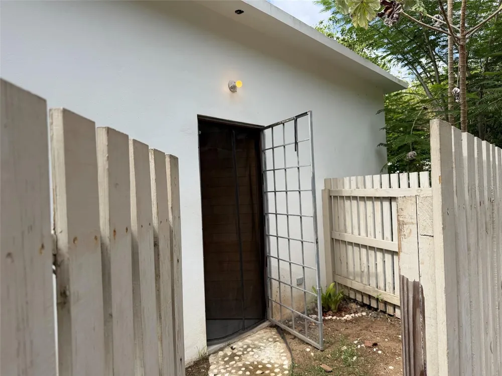 311 VILLA BORINQUEN Vieques, PR 00765