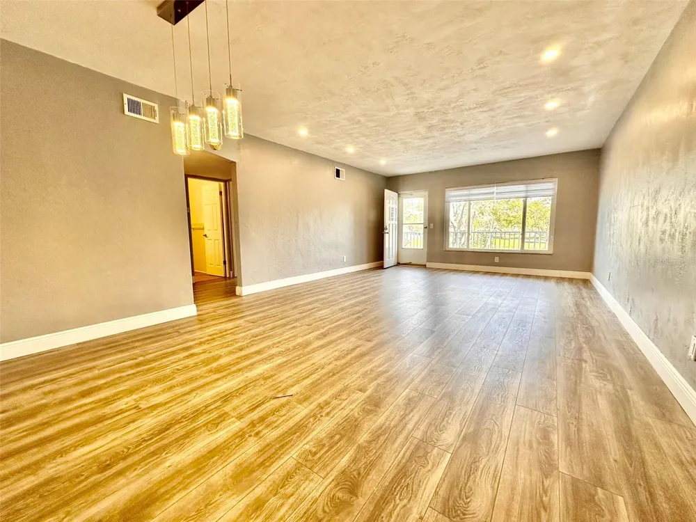 2431 CANADIAN WAY #37 Clearwater, FL 33763