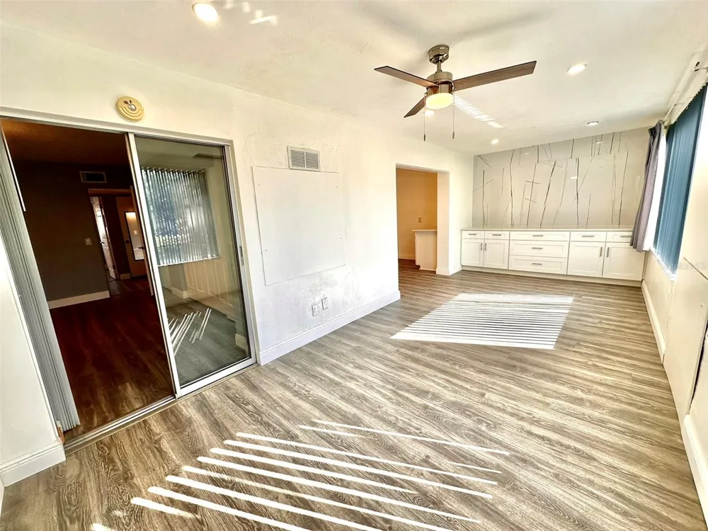 2431 CANADIAN WAY #37 Clearwater, FL 33763