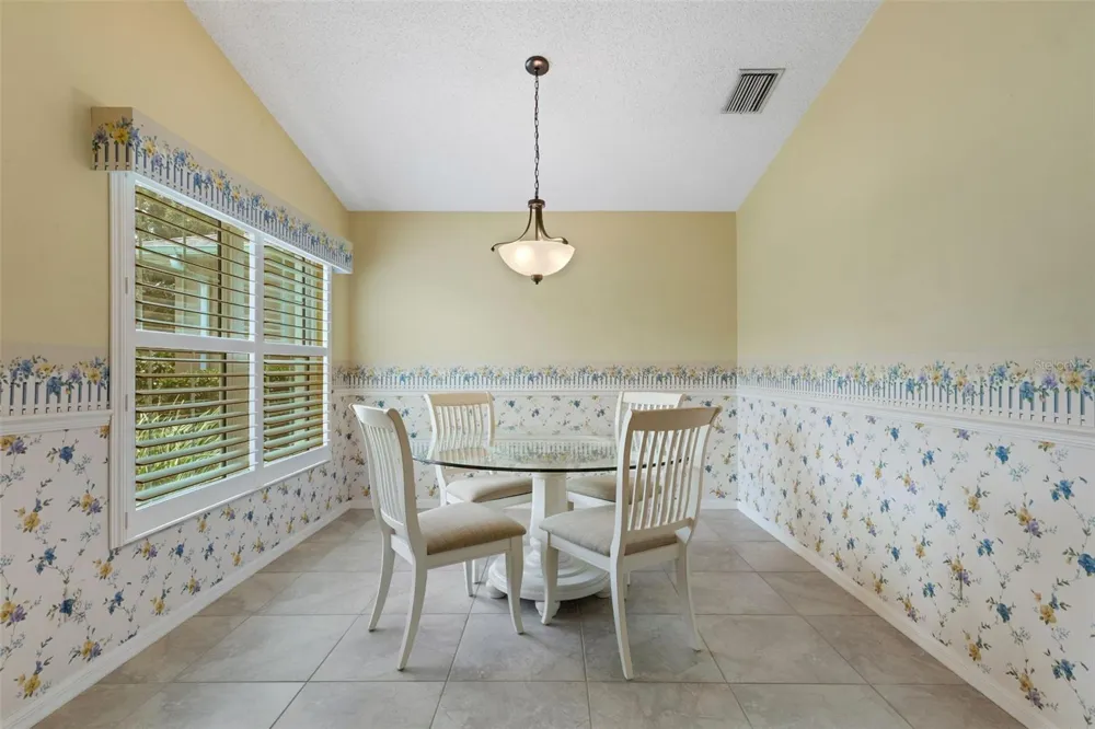 4430 FERN DRIVE Bradenton, FL 34208