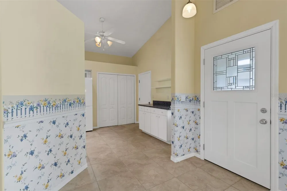 4430 FERN DRIVE Bradenton, FL 34208