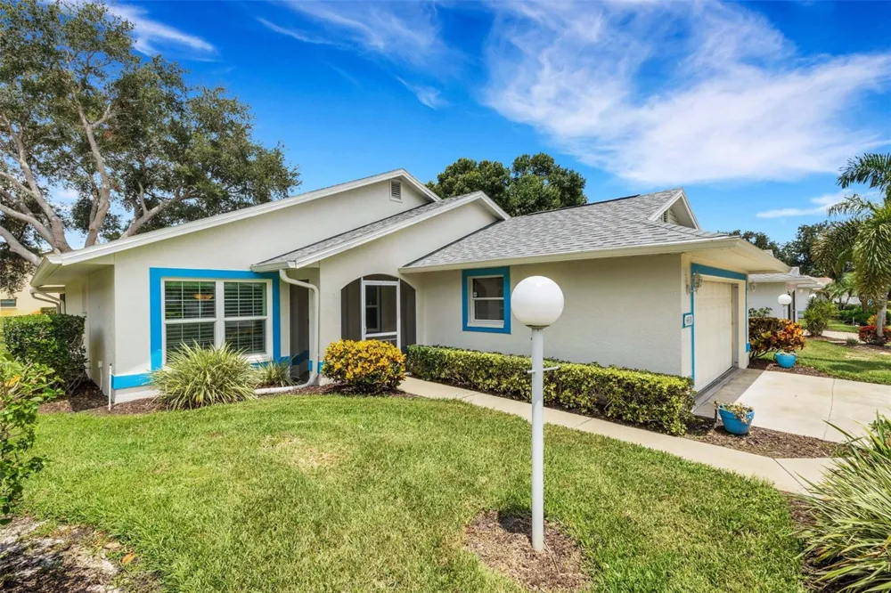4430 FERN DRIVE Bradenton, FL 34208
