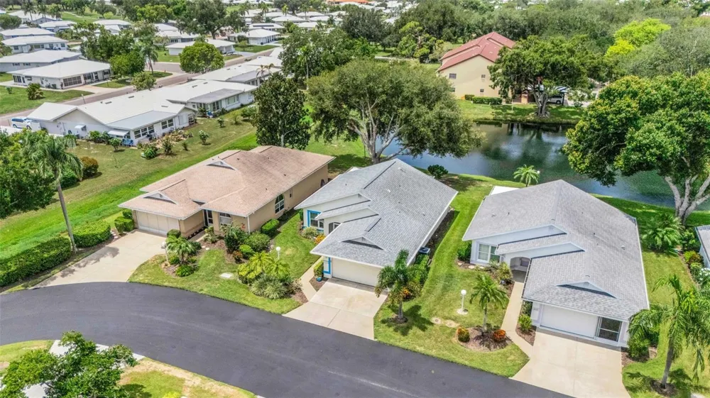 4430 FERN DRIVE Bradenton, FL 34208