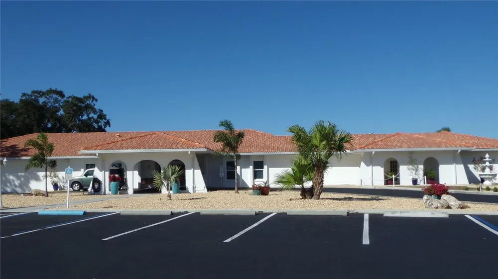 4430 FERN DRIVE Bradenton, FL 34208