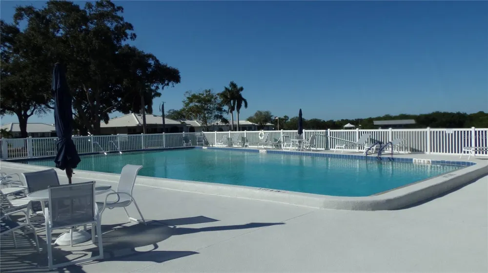 4430 FERN DRIVE Bradenton, FL 34208