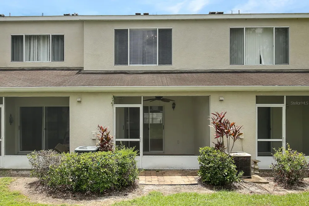 2403 LAKE WOODBERRY CIRCLE Brandon, FL 33510