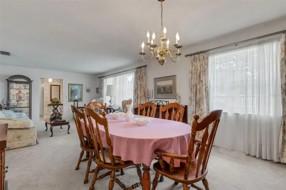 402 ABERDEEN COURT Lakeland, FL 33813