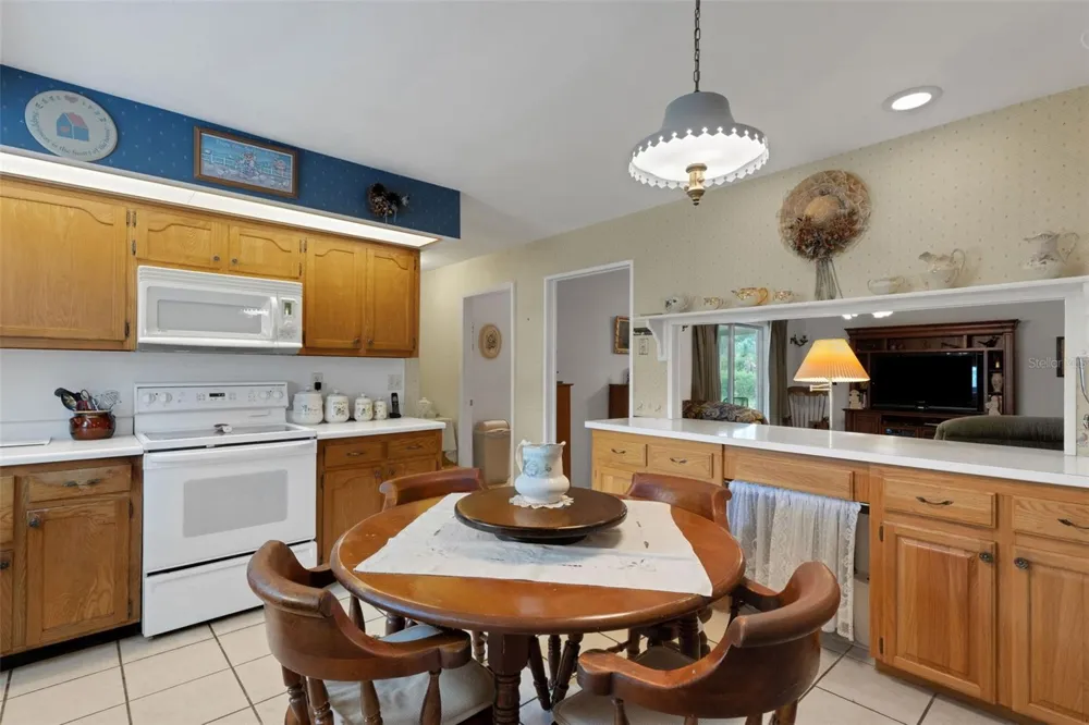 402 ABERDEEN COURT Lakeland, FL 33813