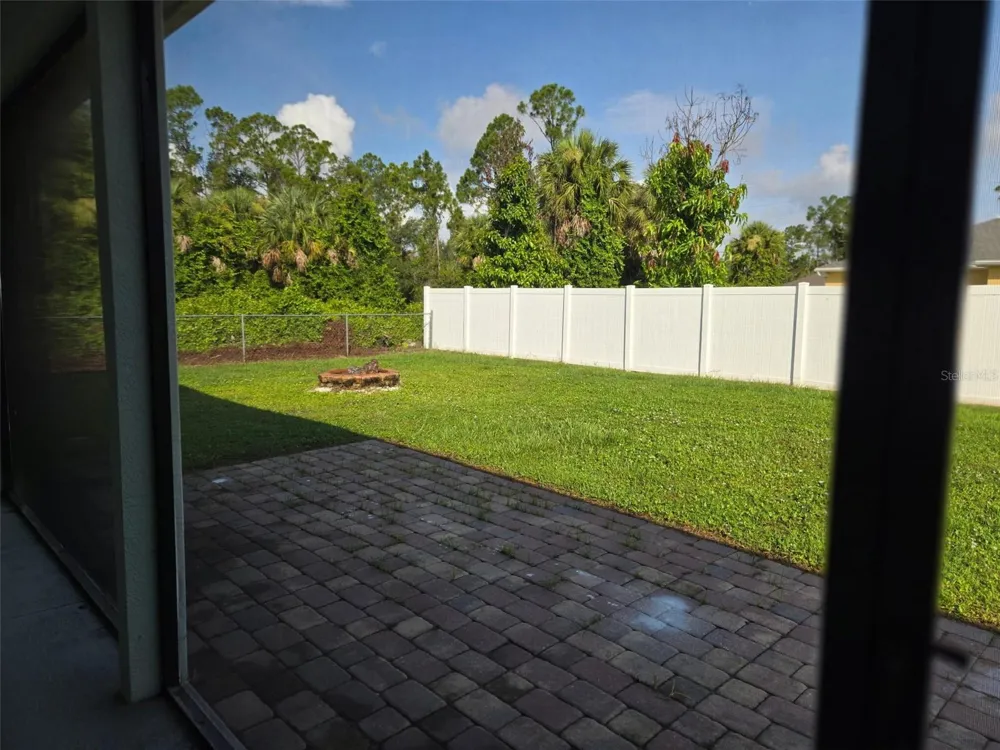 2739 ATWATER DRIVE North Port, FL 34288
