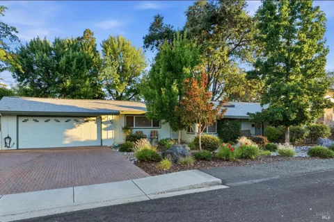125 16th Street