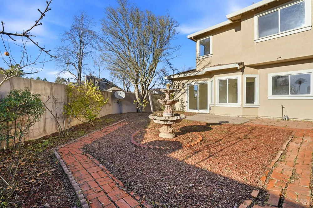 1997 Rainier Circle Petaluma, CA 94954