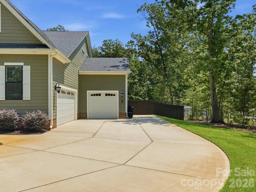 574 Shepherd Lane Clover, SC 29710