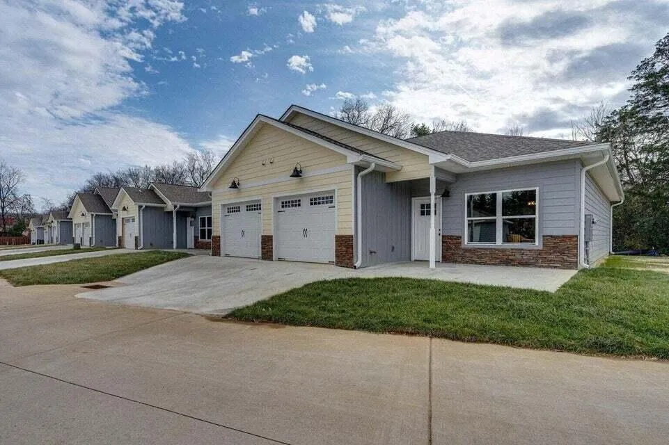 4470 Keith Street NW Cleveland, TN 37312