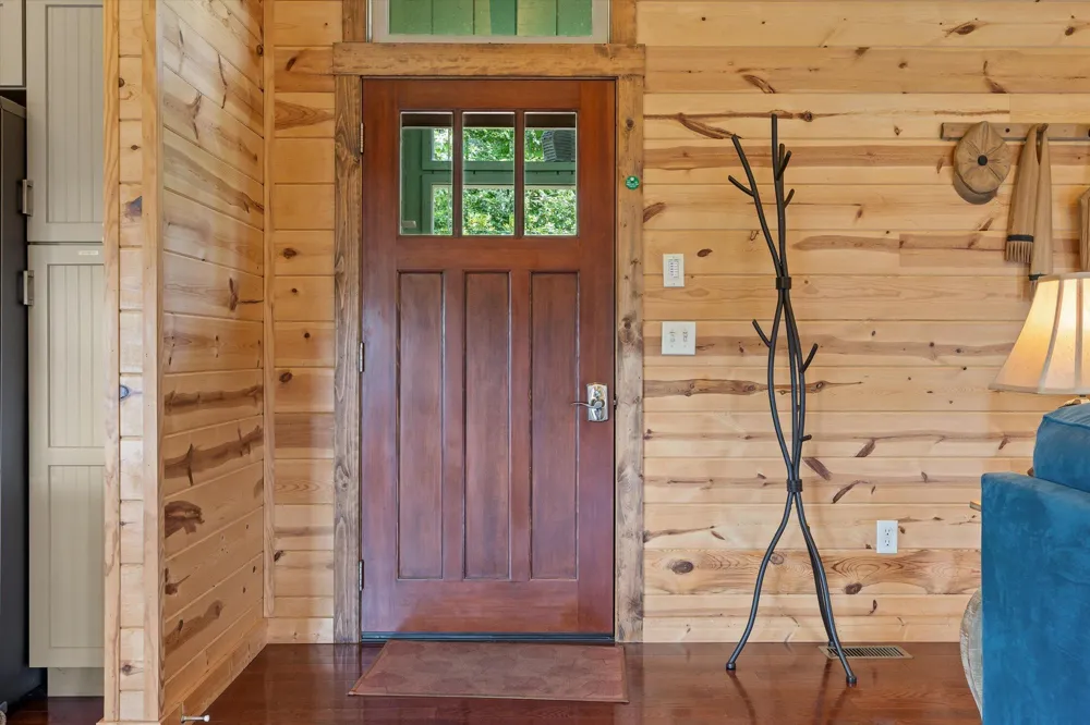 142 County Road 650 Mentone, AL 35984