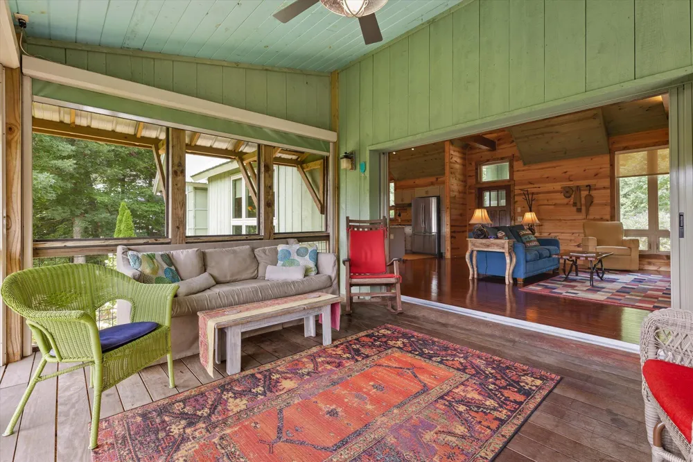 142 County Road 650 Mentone, AL 35984