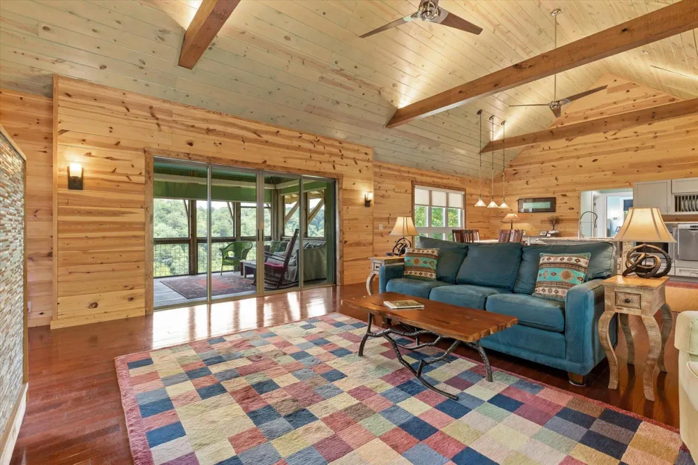 142 County Road 650 Mentone, AL 35984
