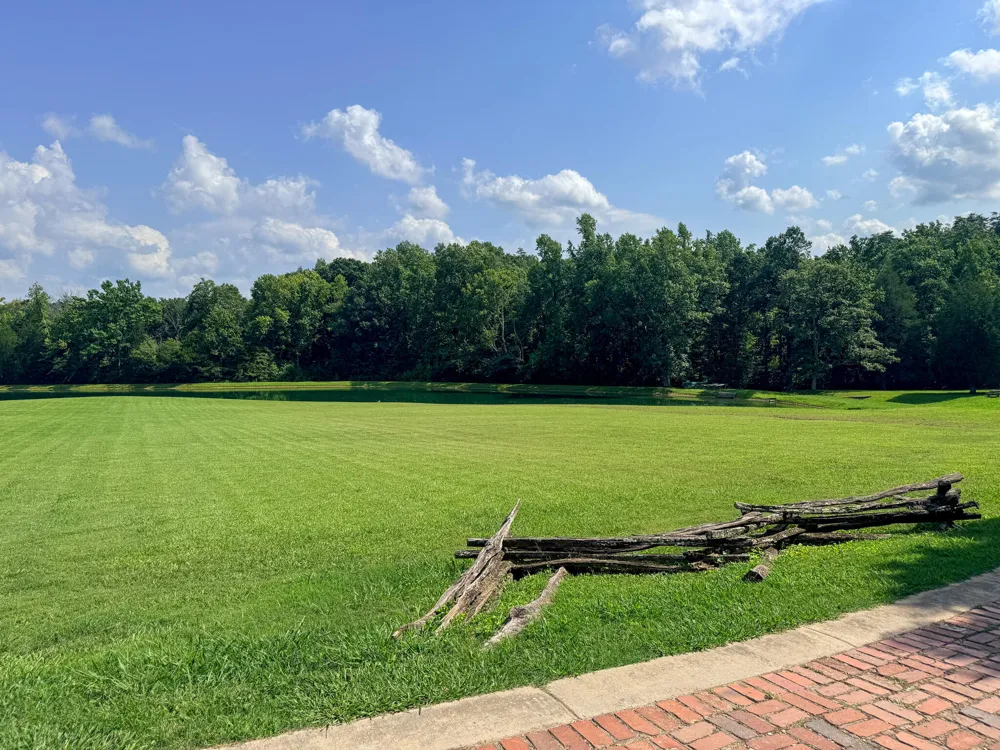 Porchlight Dr Chickamauga, GA 30707