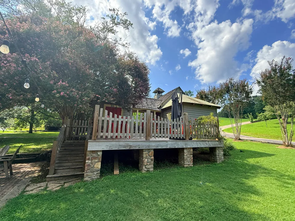 Porchlight Dr Chickamauga, GA 30707