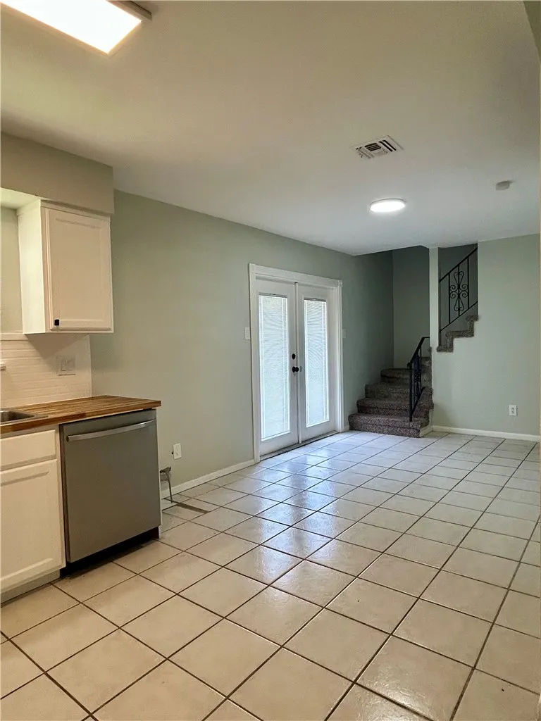 5801 WOODHAVEN DRIVE Corpus Christi, TX 78412
