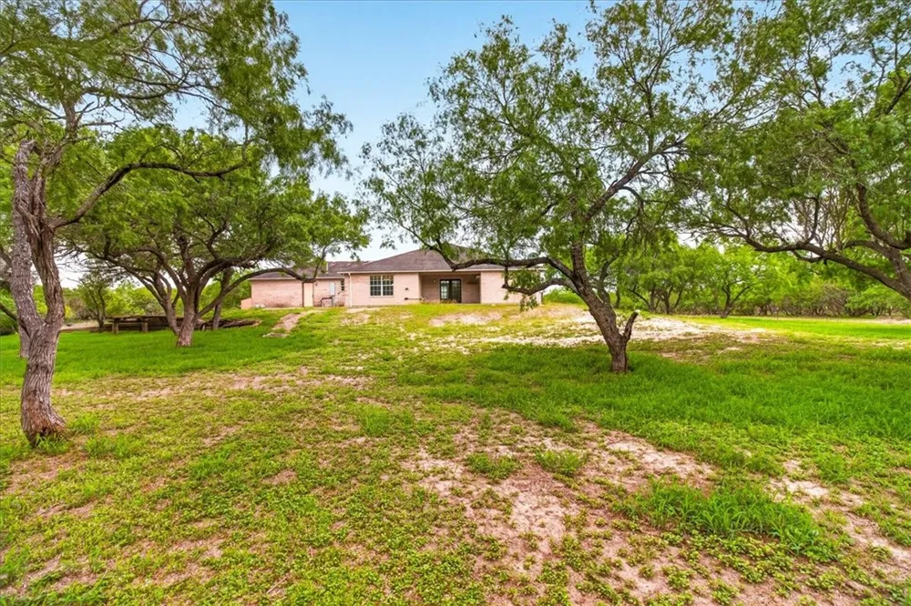 13934 County Road 1144 Sinton, TX 78387