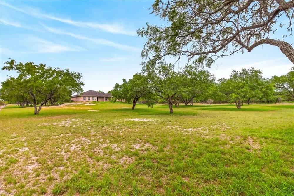 13934 County Road 1144 Sinton, TX 78387