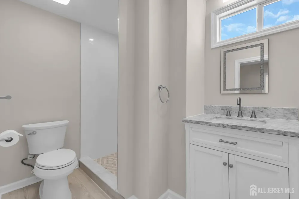 21 Market Street Edison, NJ 08817
