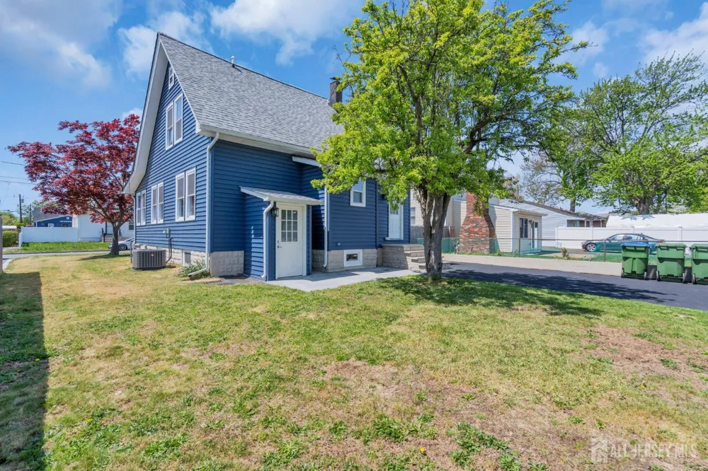 21 Market Street Edison, NJ 08817