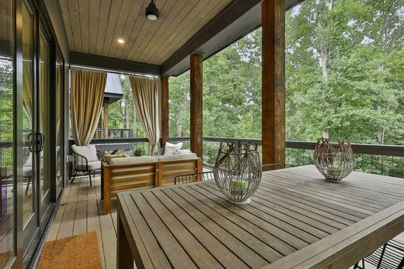 130 Arcadia Avenue Fayetteville, GA 30214